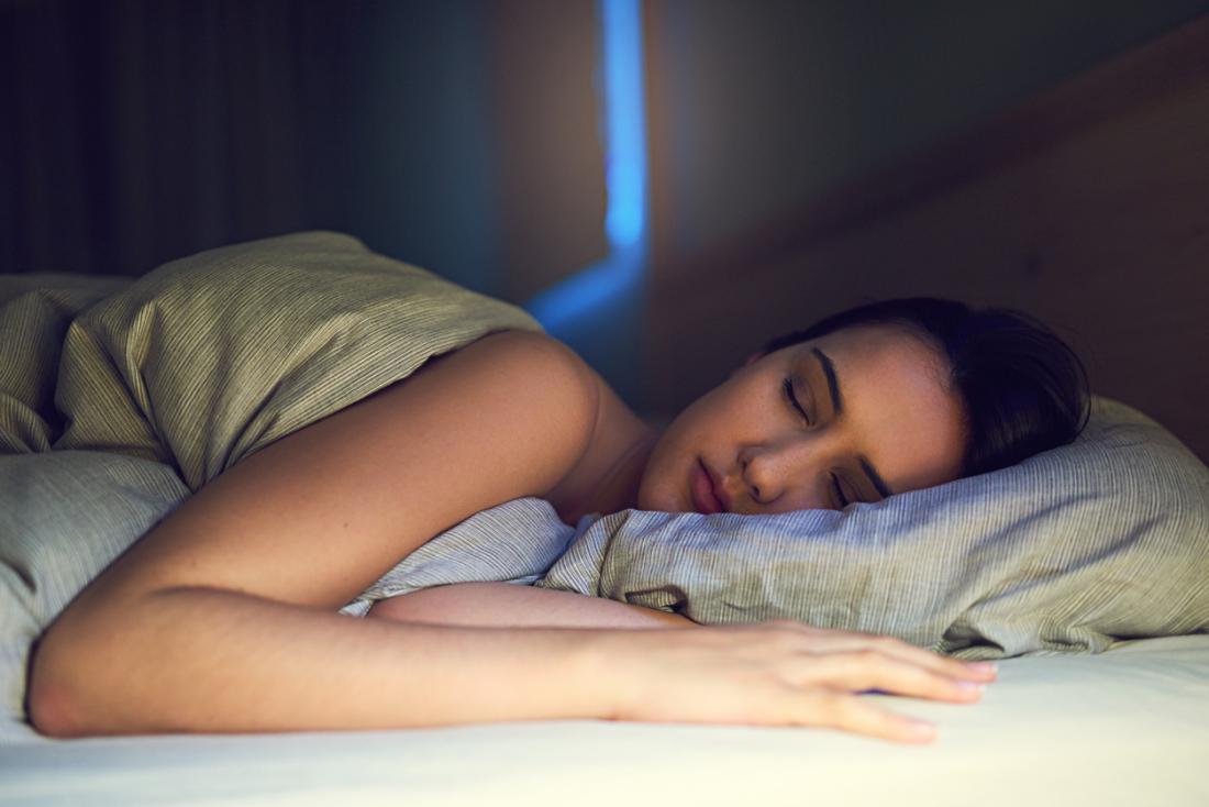6 peligros de dormir mucho